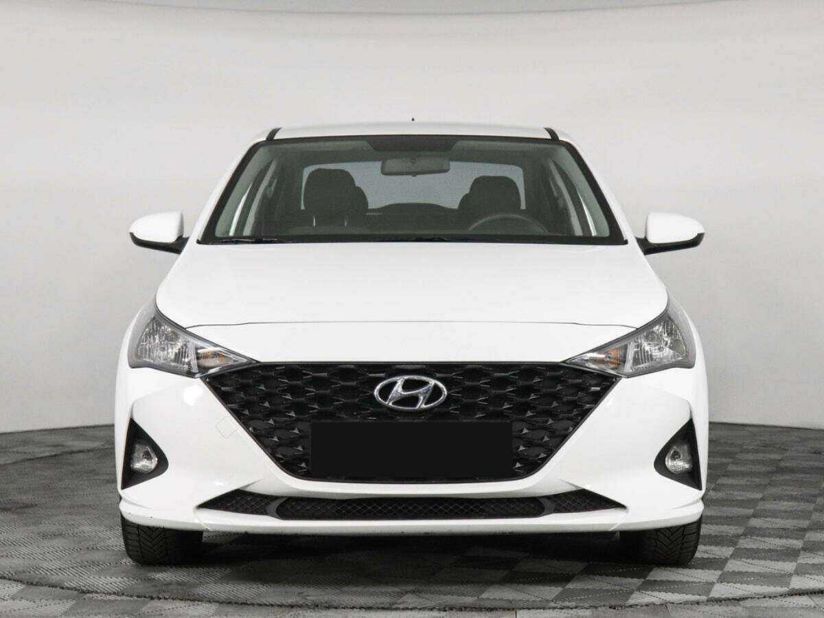 Hyundai Solaris 2021 года с пробегом. Фото: #1