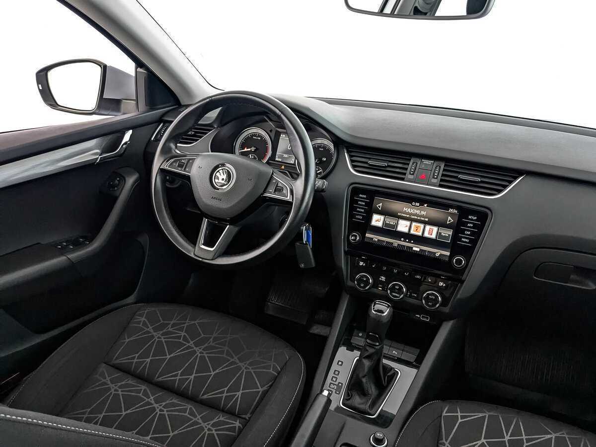 Skoda Octavia 2020 года с пробегом. Фото: #22