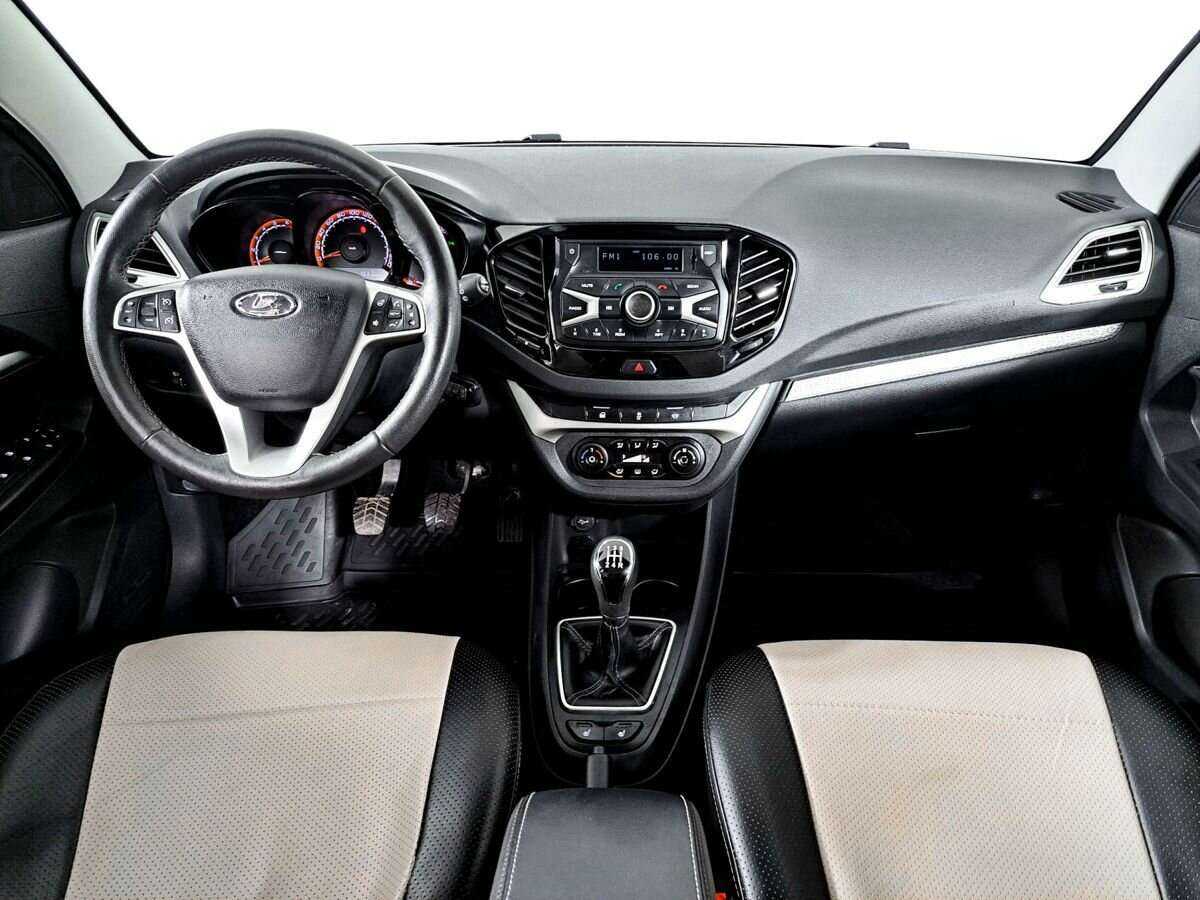 Lada (ВАЗ) Vesta 2020 года с пробегом. Фото: #9