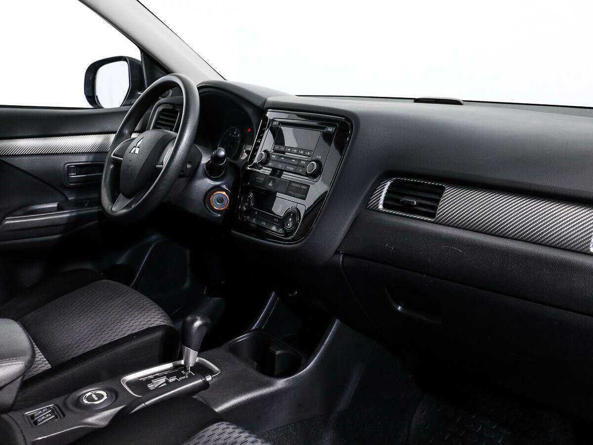Mitsubishi Outlander 2012 года с пробегом. Фото: #10