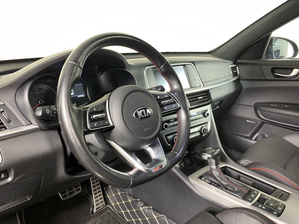 Kia Optima 2018 года с пробегом. Фото: #12
