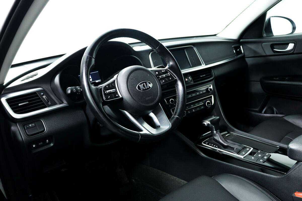 Kia Optima 2019 года с пробегом. Фото: #12