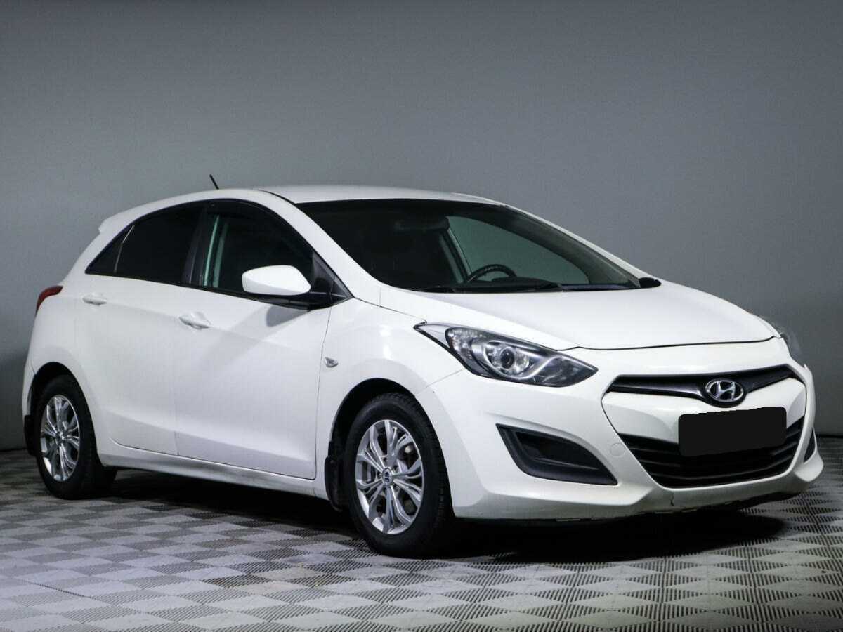 Hyundai i30 2013 года с пробегом. Фото: #2