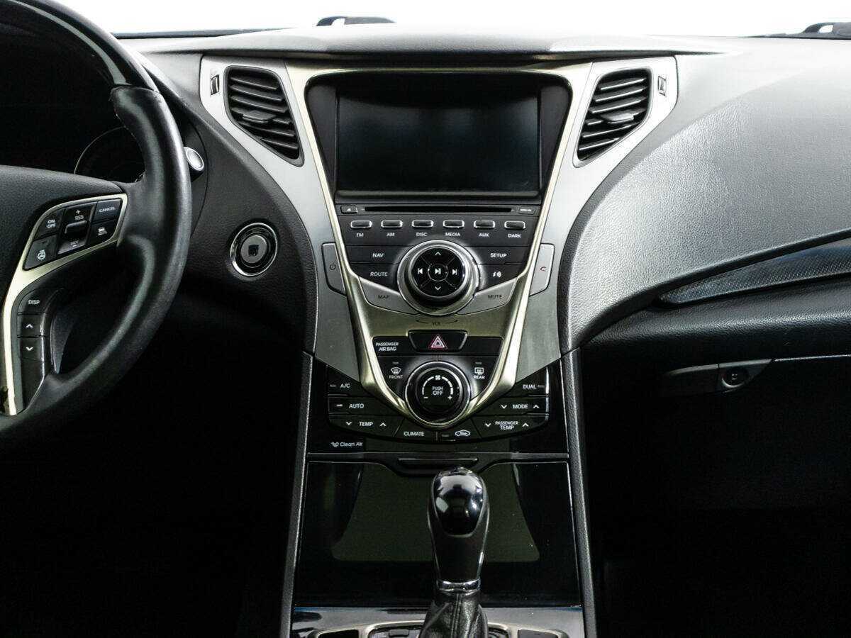 Hyundai Grandeur 2013 года с пробегом. Фото: #13