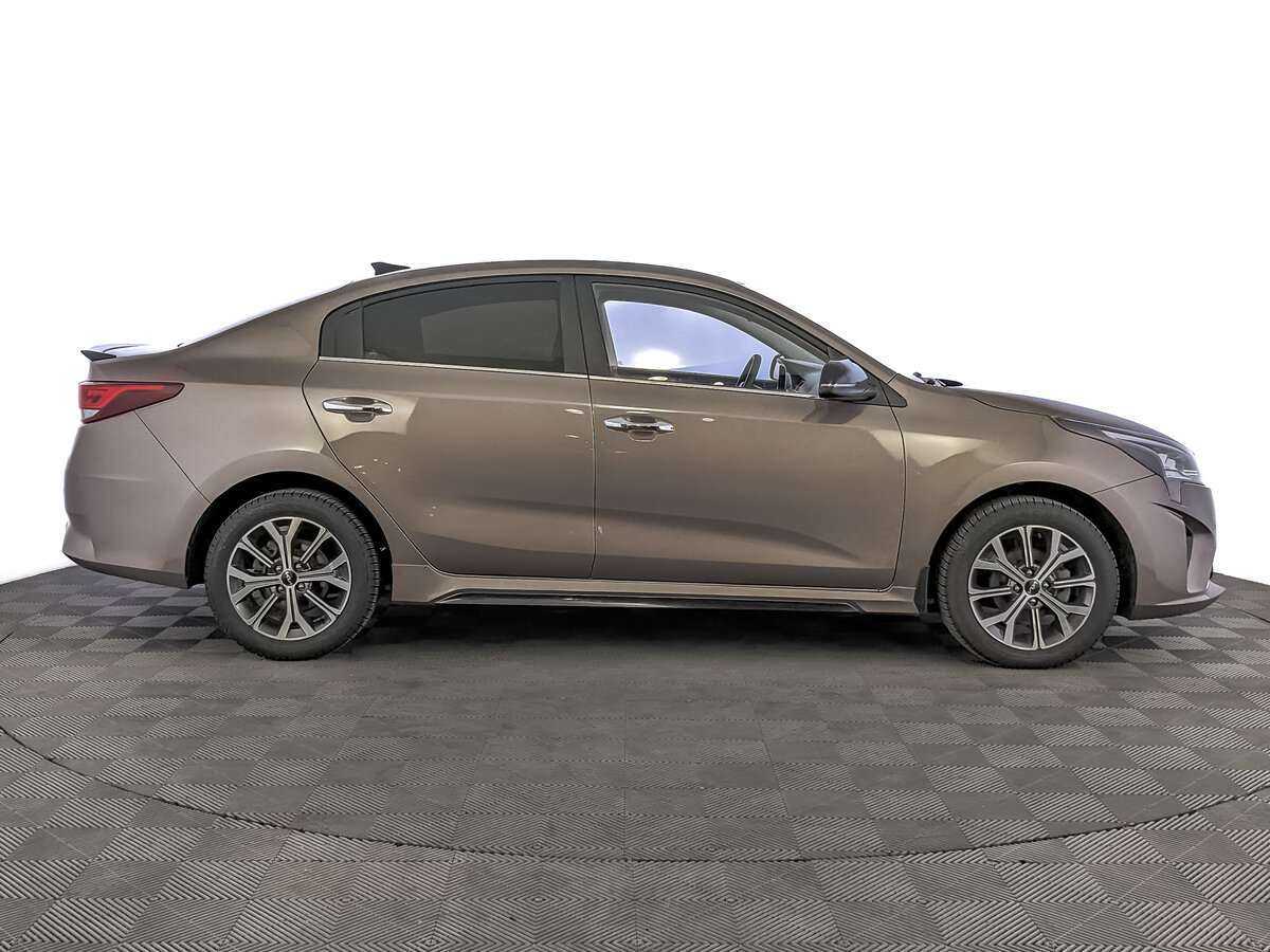 Kia Rio 2022 года с пробегом. Фото: #3