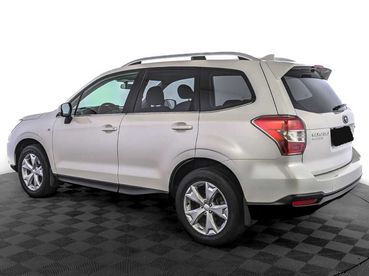 Subaru Forester 2015 года с пробегом. Фото: #6
