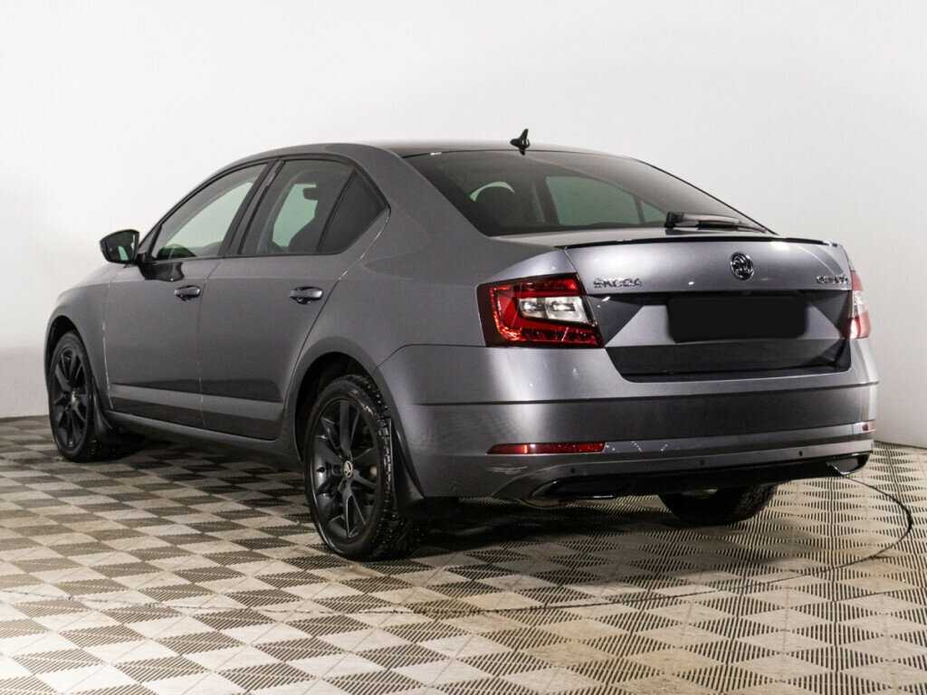 Skoda Octavia 2019 года с пробегом. Фото: #6