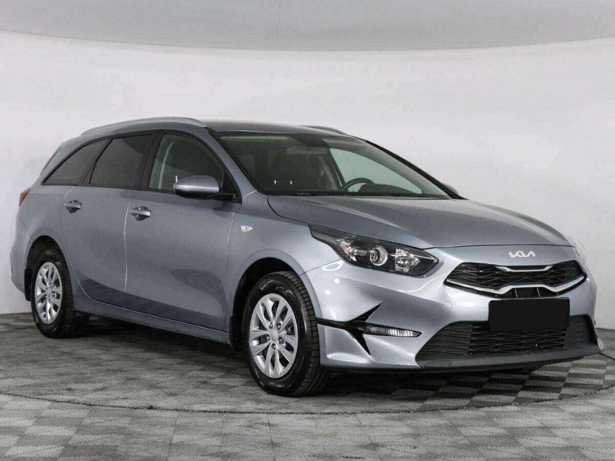 Kia Ceed 2022 года с пробегом. Фото: #2