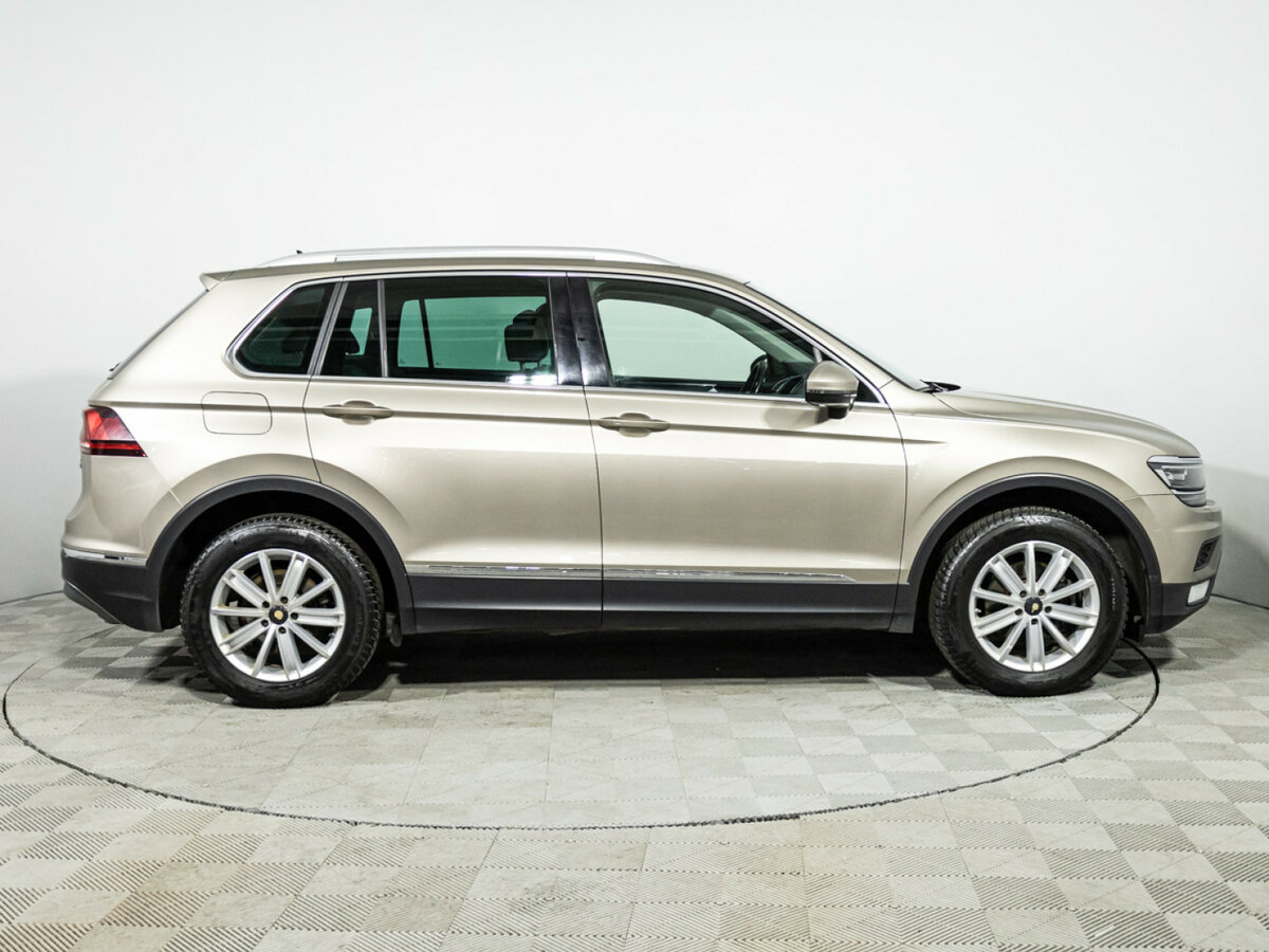 Volkswagen Tiguan 2017 года с пробегом. Фото: #3