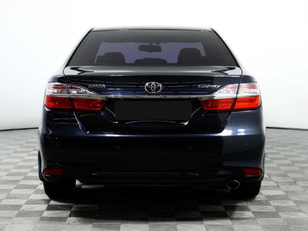 Toyota Camry 2015 года с пробегом. Фото: #5