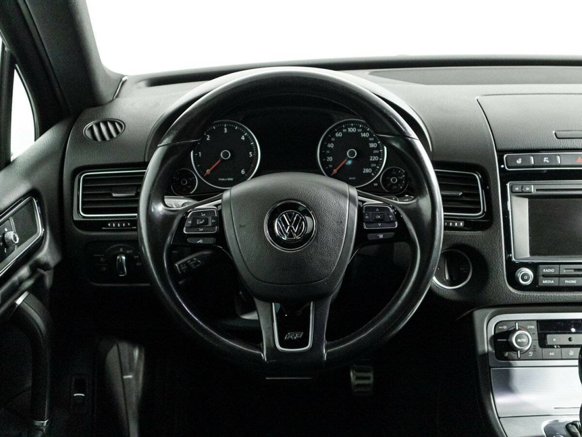 Volkswagen Touareg 2016 года с пробегом. Фото: #21