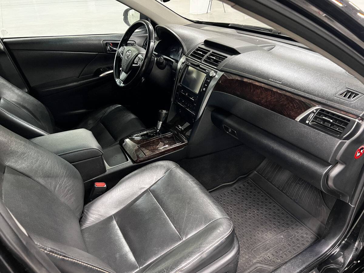 Toyota Camry 2015 года с пробегом. Фото: #10