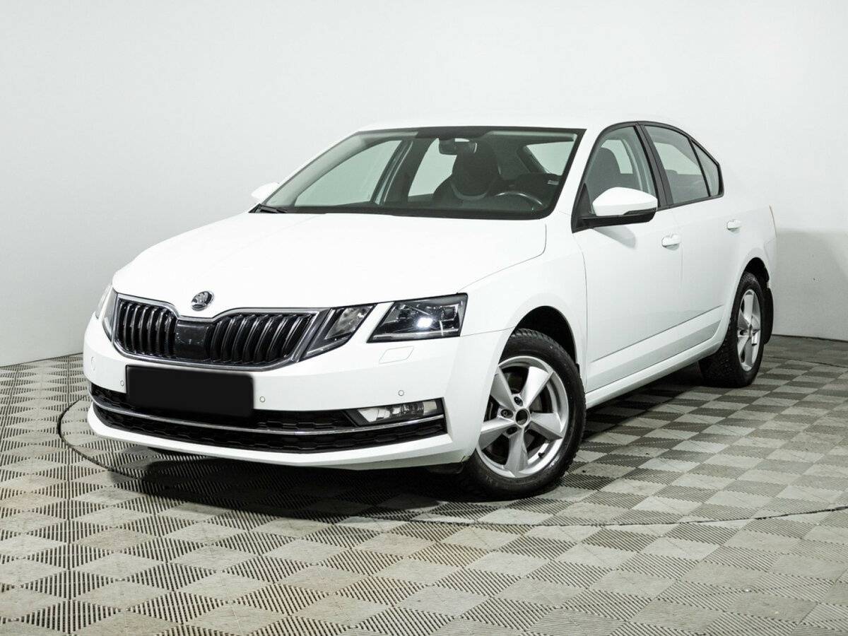 Skoda Octavia 2017 года с пробегом. Посмотреть фото