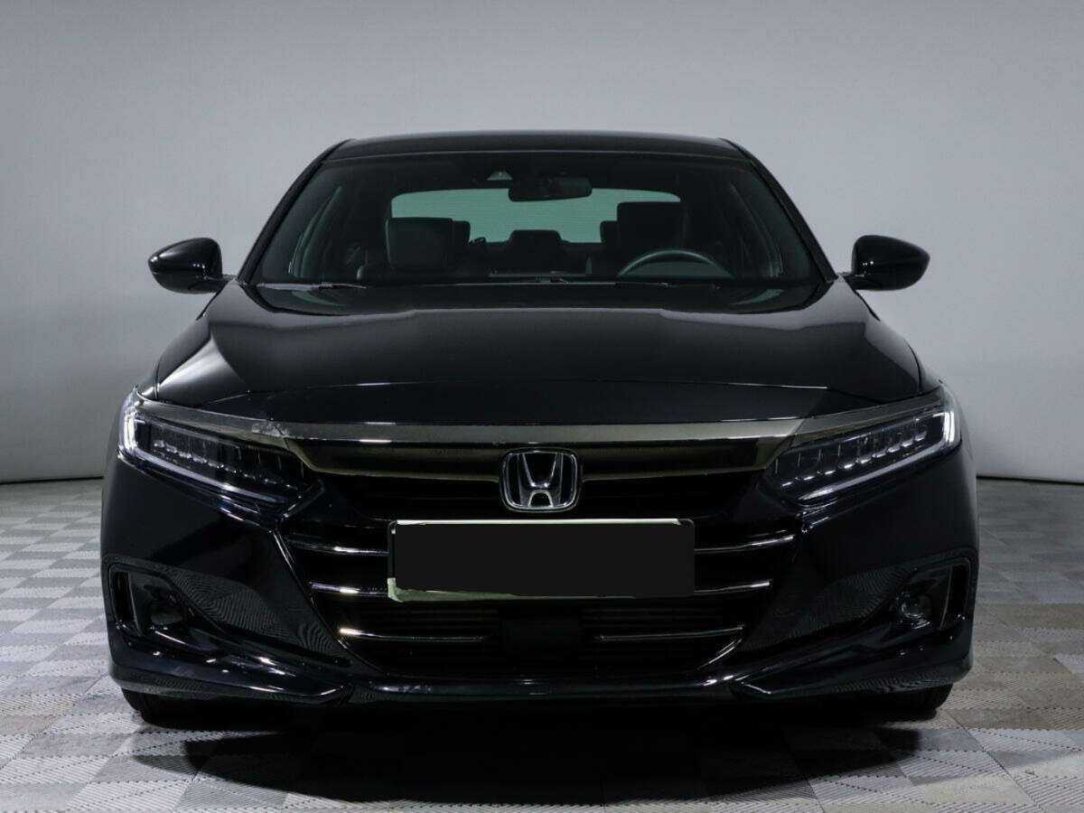 Honda Accord 2022 года с пробегом. Фото: #1