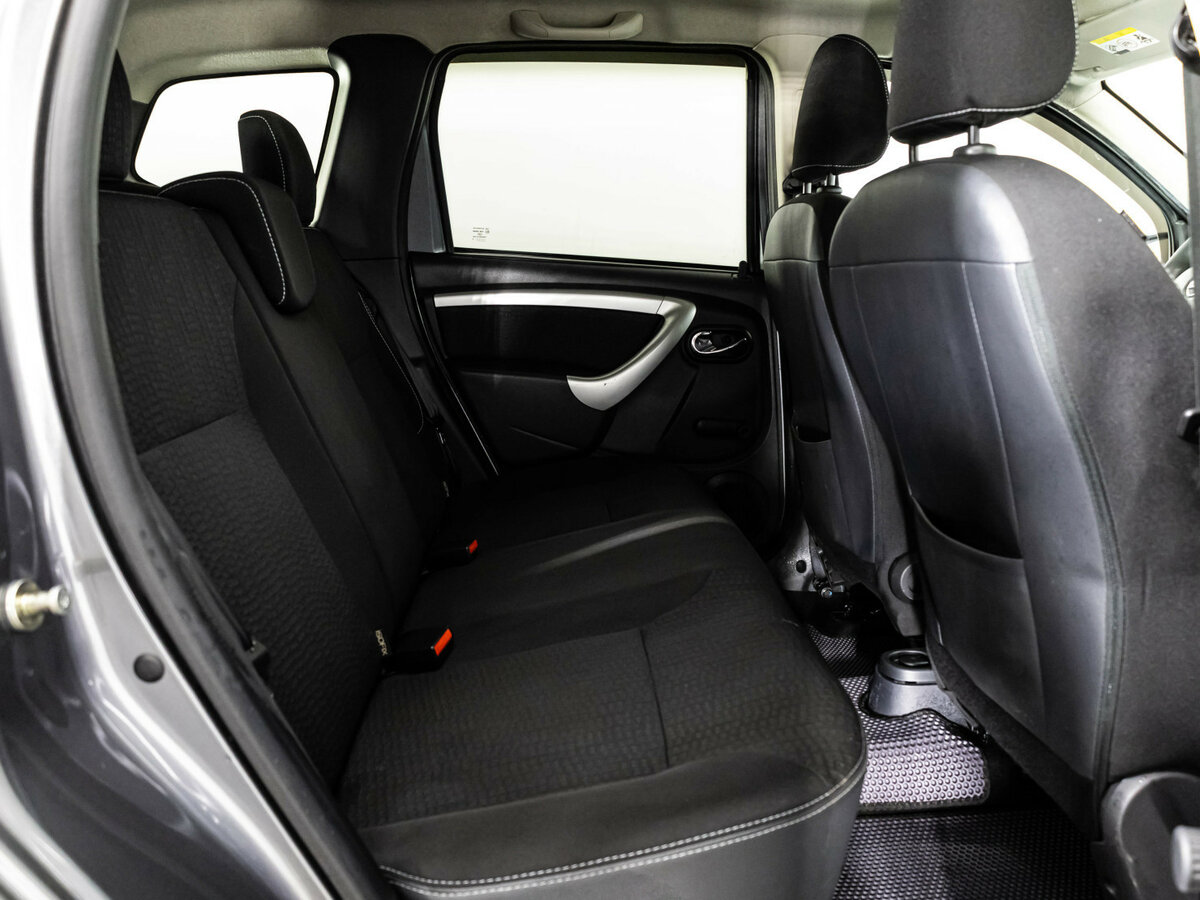 Nissan Terrano 2018 года с пробегом. Фото: #12