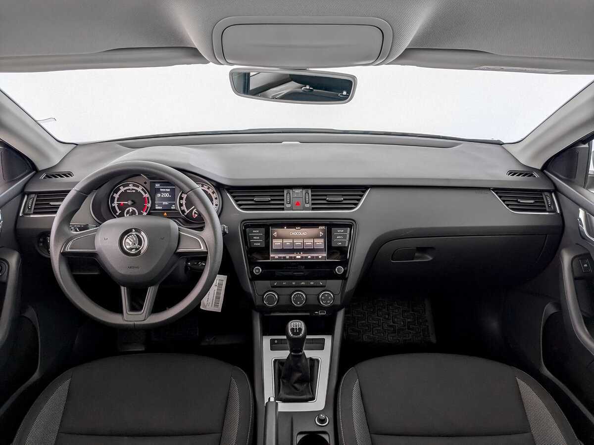 Skoda Octavia 2019 года с пробегом. Фото: #11