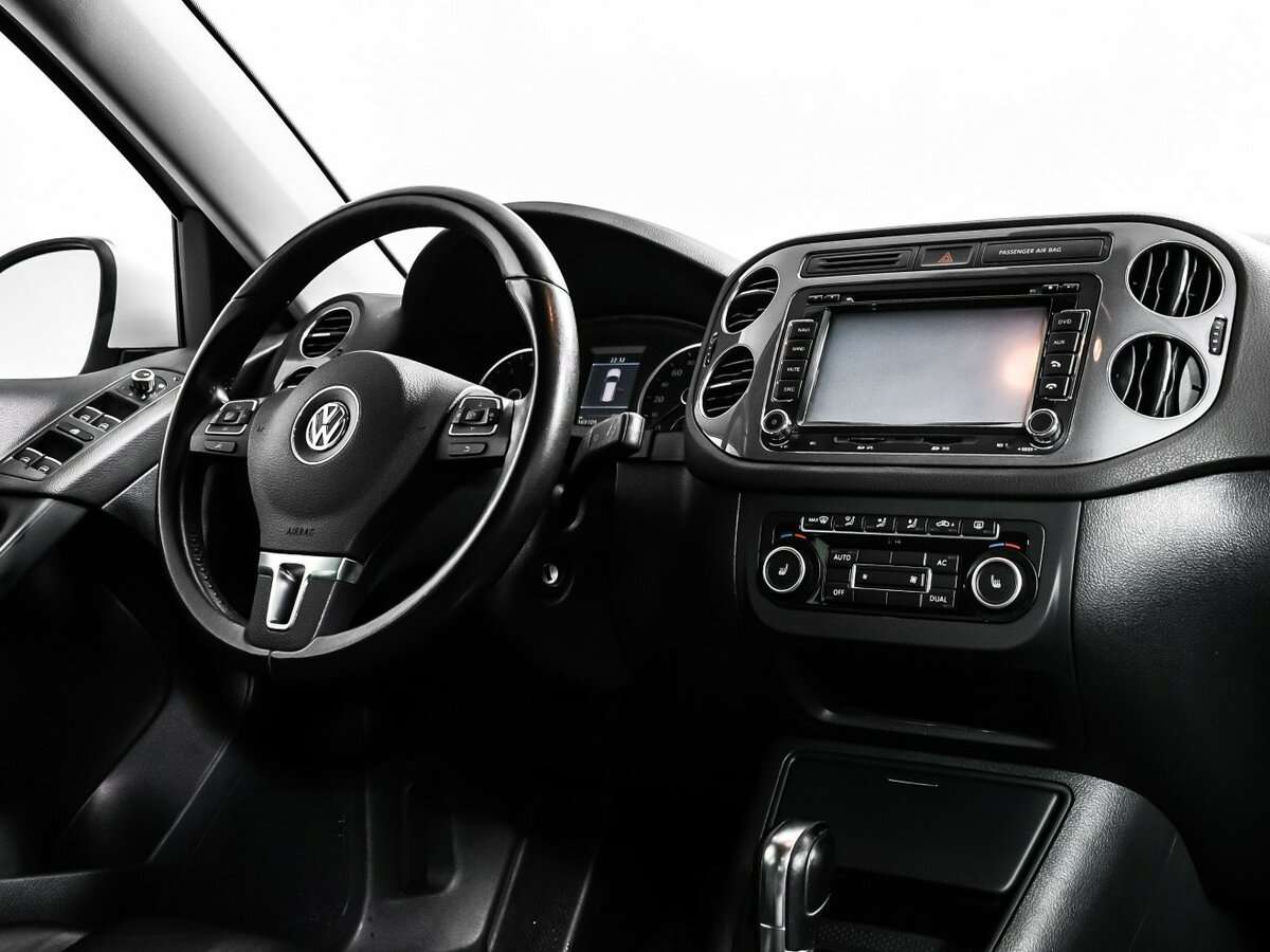 Volkswagen Tiguan 2012 года с пробегом. Фото: #8
