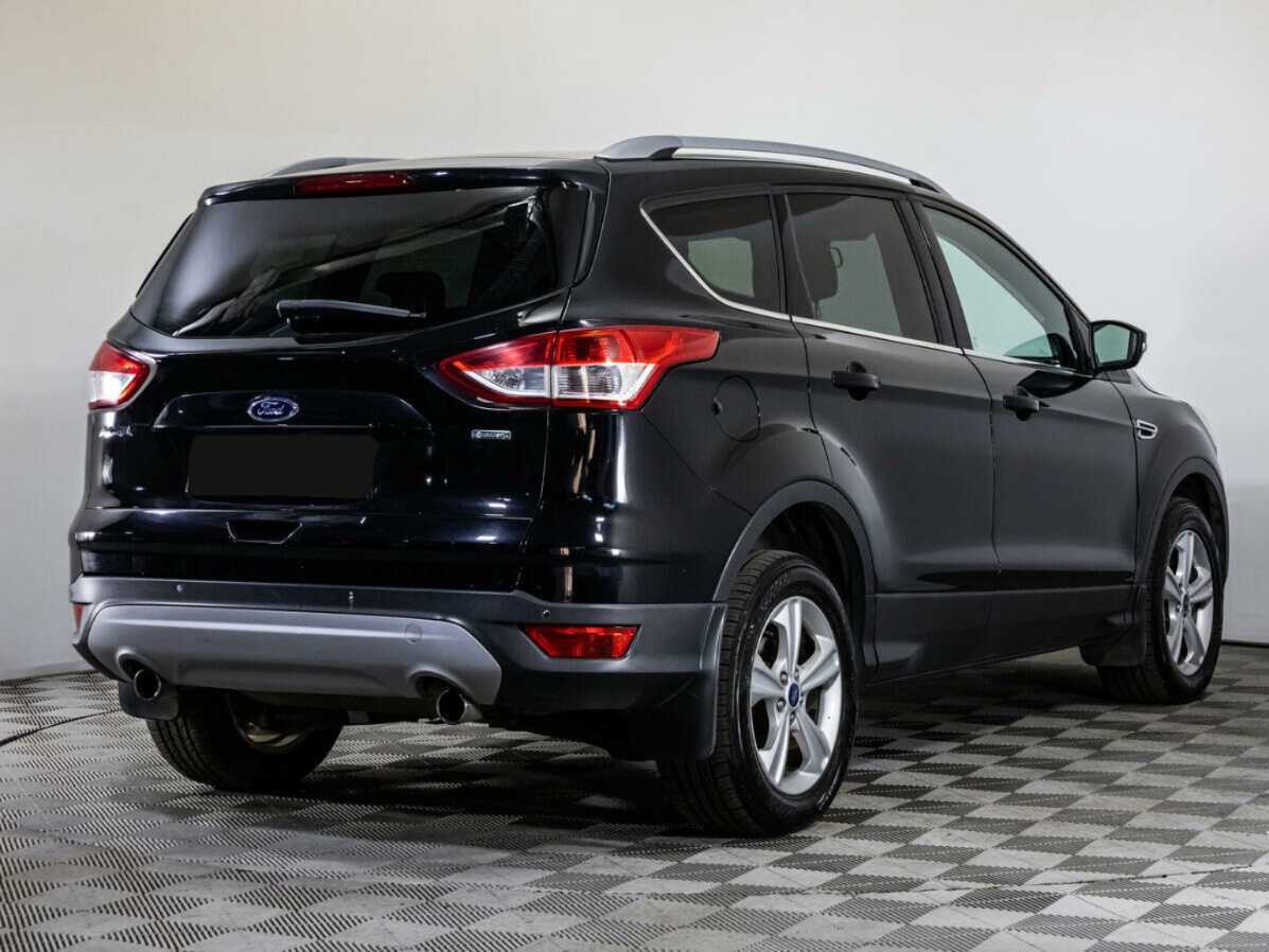 Ford Kuga 2014 года с пробегом. Фото: #4