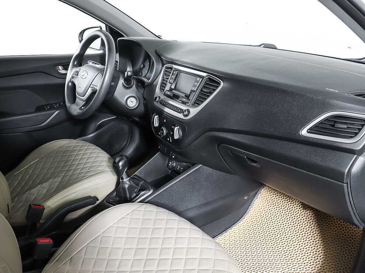 Hyundai Solaris 2018 года с пробегом. Фото: #8
