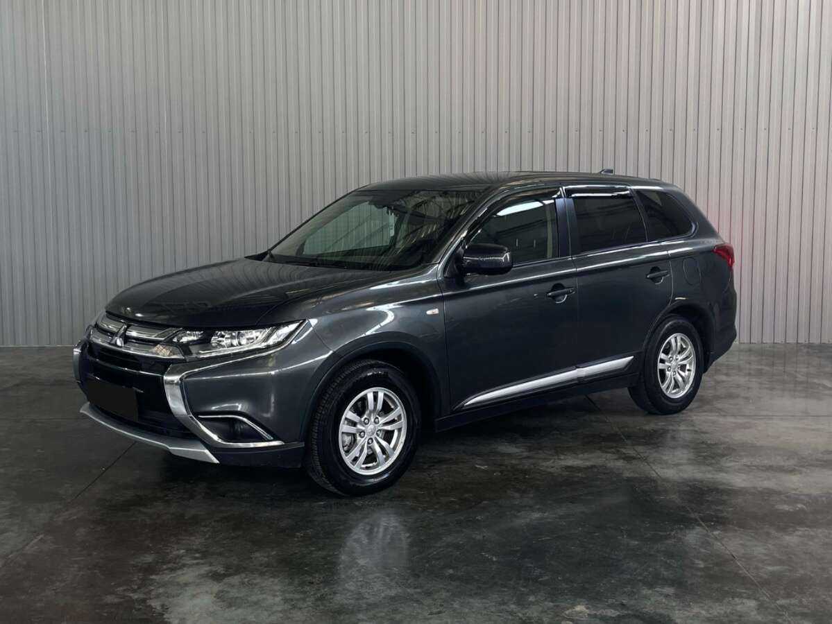 Mitsubishi Outlander 2018 года с пробегом. Фото: #0