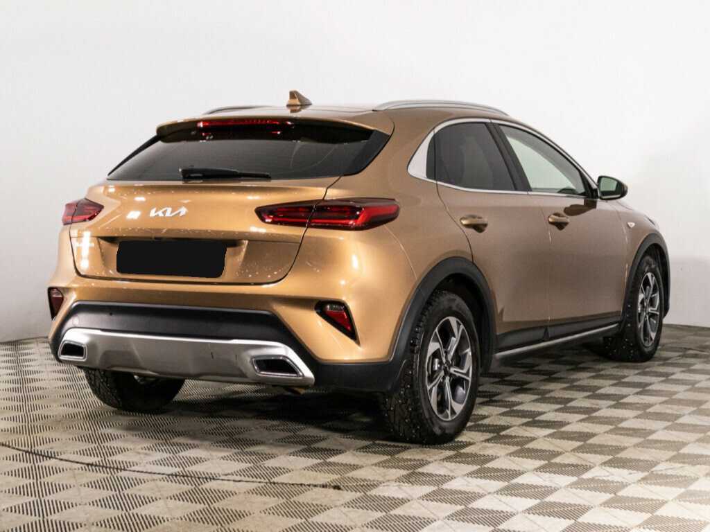 Kia XCeed 2021 года с пробегом. Фото: #5