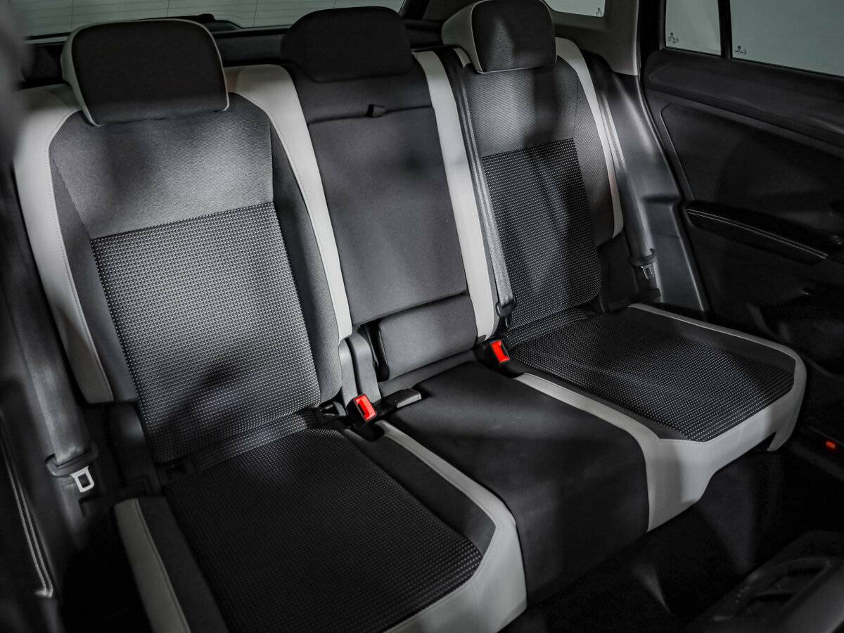 Volkswagen Tiguan 2019 года с пробегом. Фото: #24
