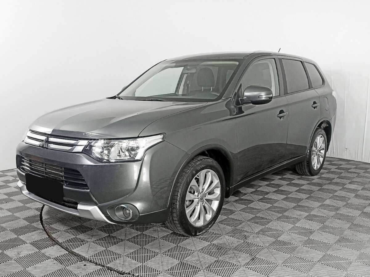 Mitsubishi Outlander 2014 года с пробегом. Посмотреть фото