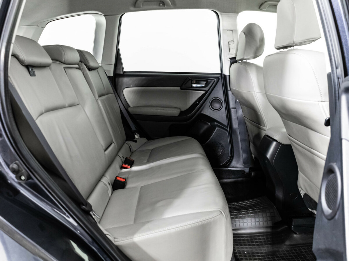 Subaru Forester 2013 года с пробегом. Фото: #14