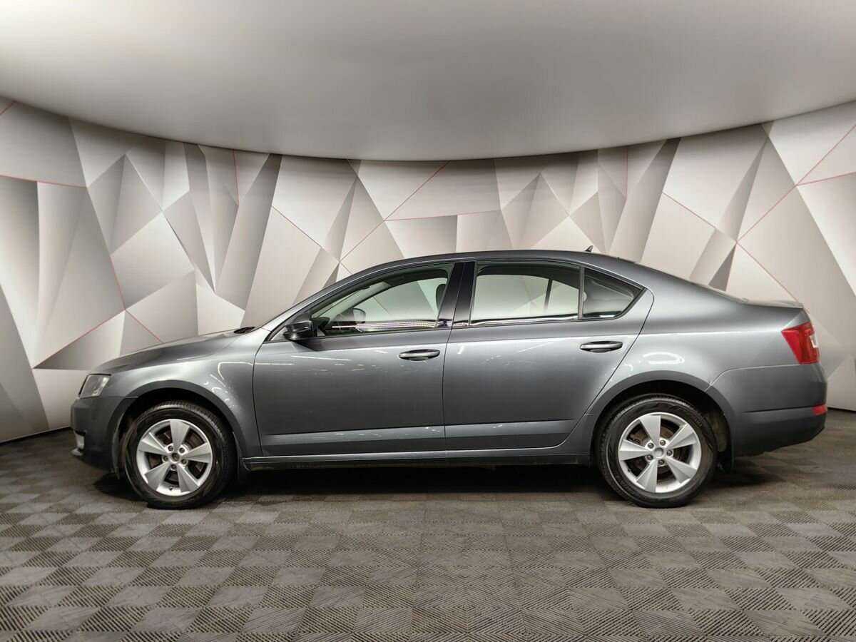 Skoda Octavia 2017 года с пробегом. Фото: #4