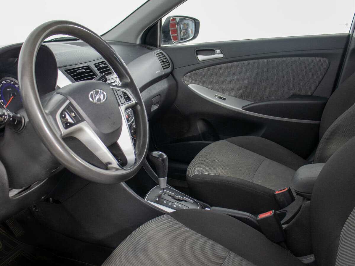 Hyundai Solaris 2014 года с пробегом. Фото: #9