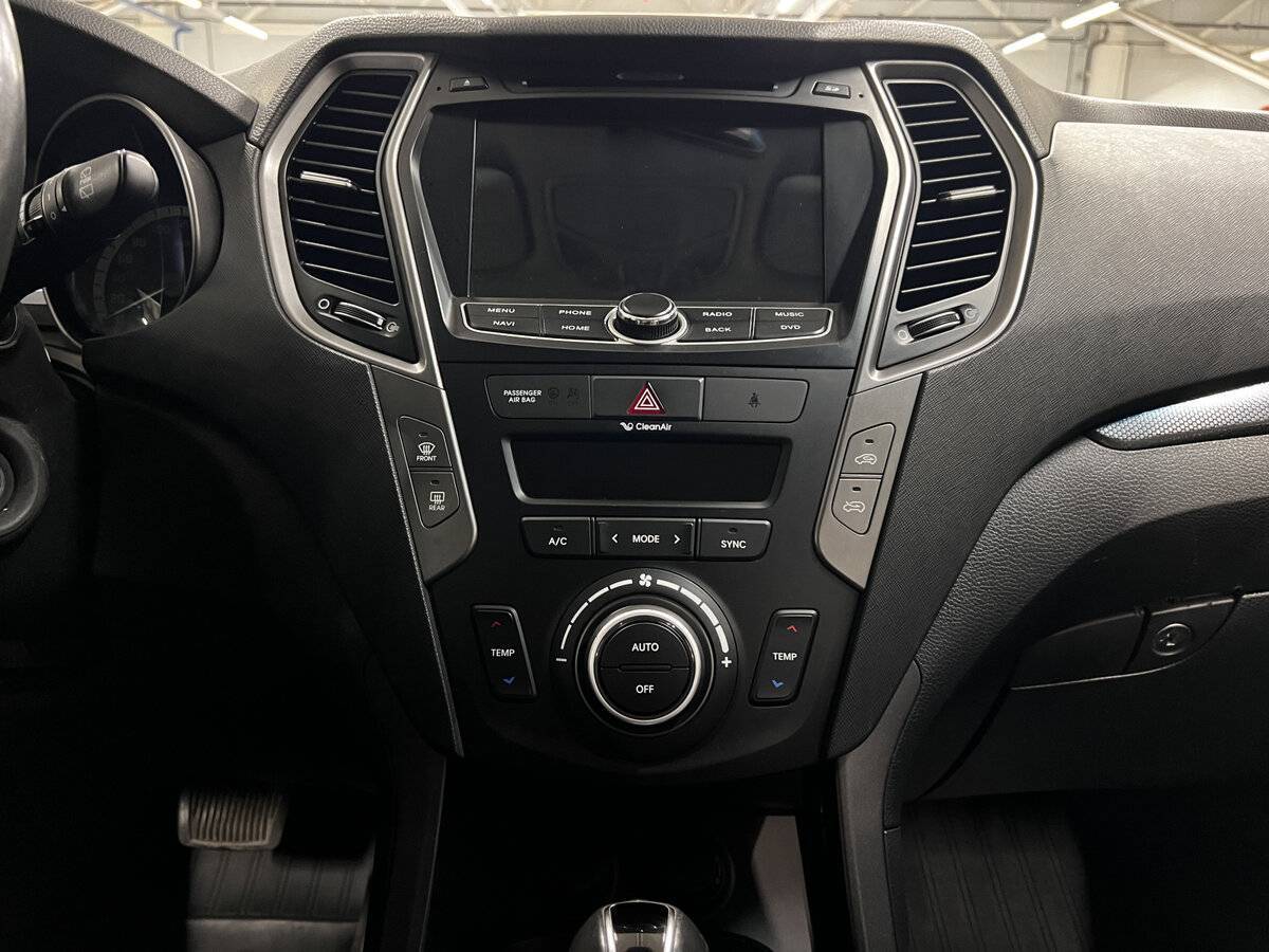 Hyundai Santa Fe 2015 года с пробегом. Фото: #14