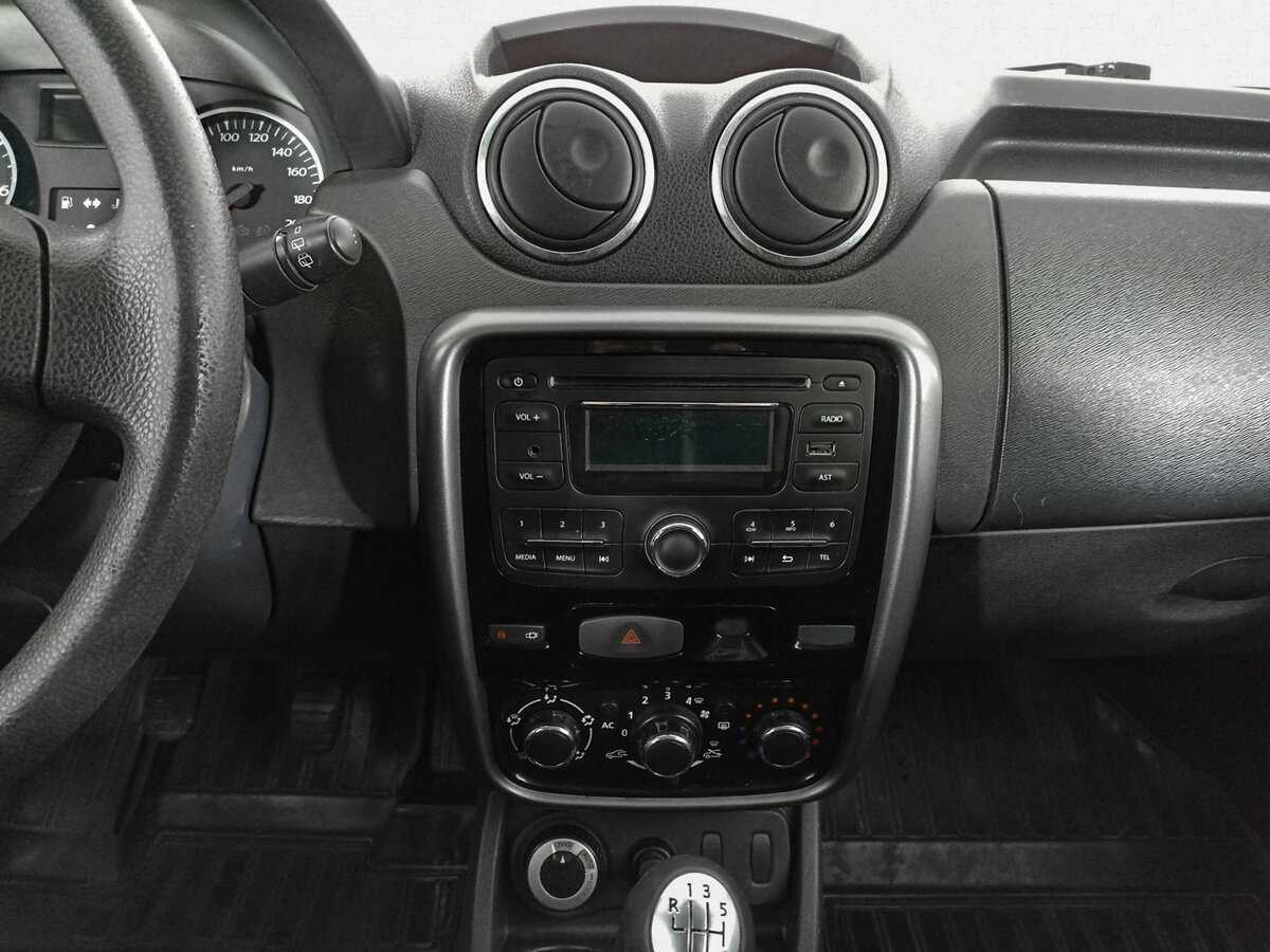 Renault Duster 2013 года с пробегом. Фото: #12
