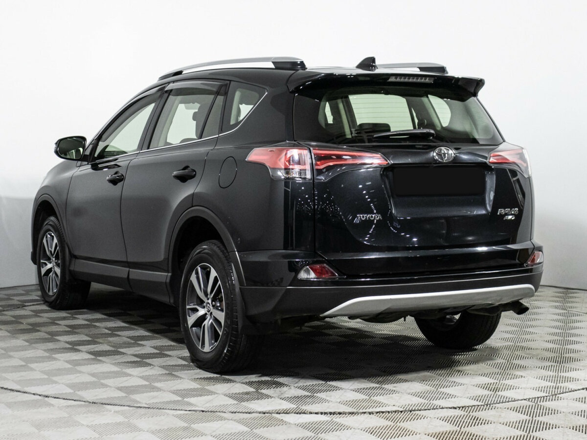 Toyota RAV4 2016 года с пробегом. Фото: #6