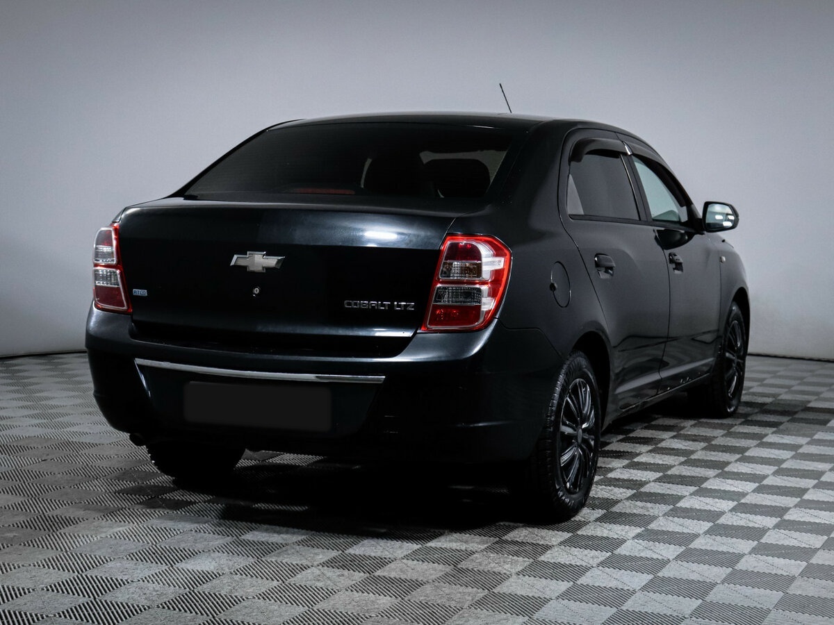 Chevrolet Cobalt 2013 года с пробегом. Фото: #3