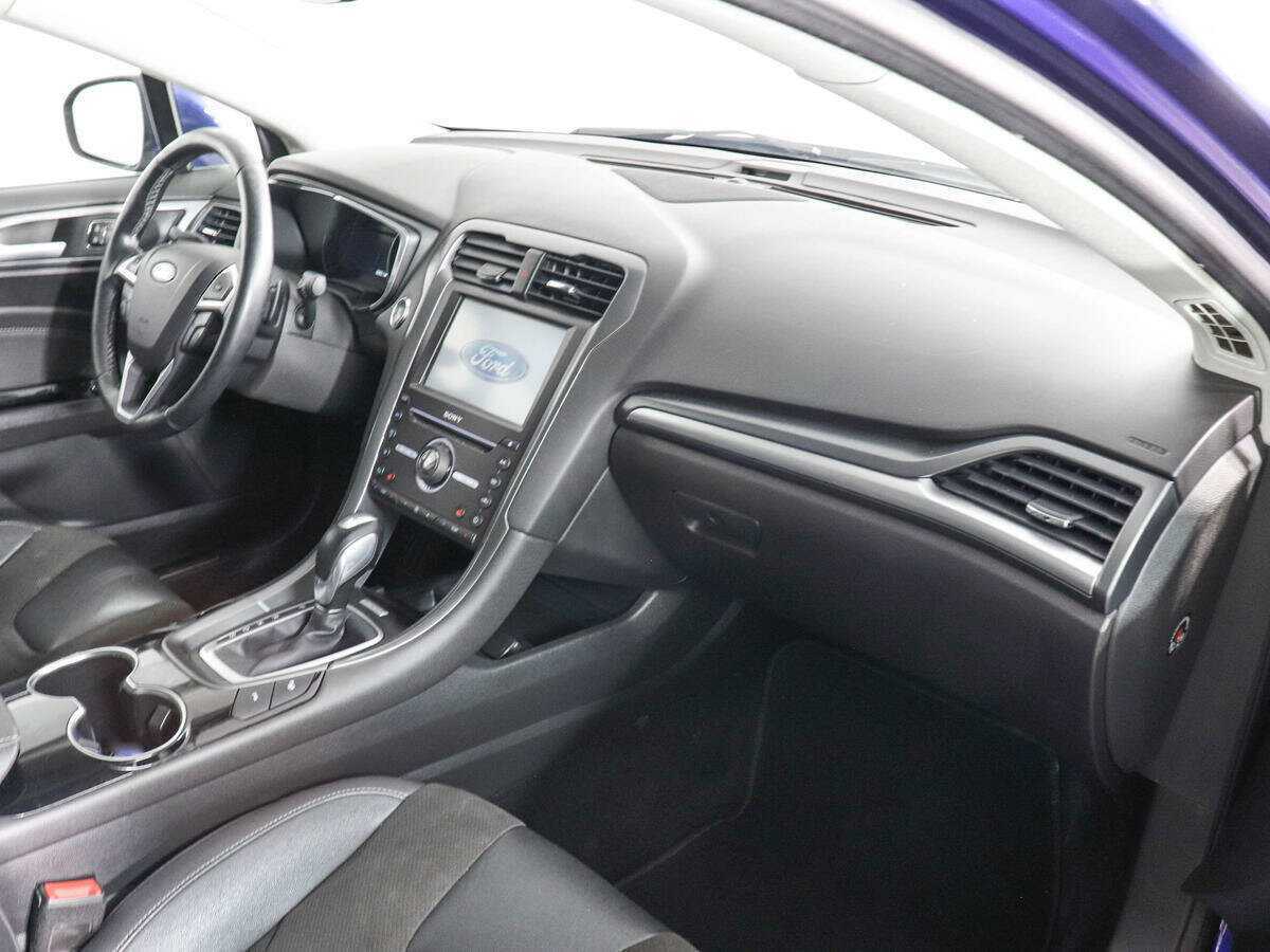 Ford Mondeo 2016 года с пробегом. Фото: #9