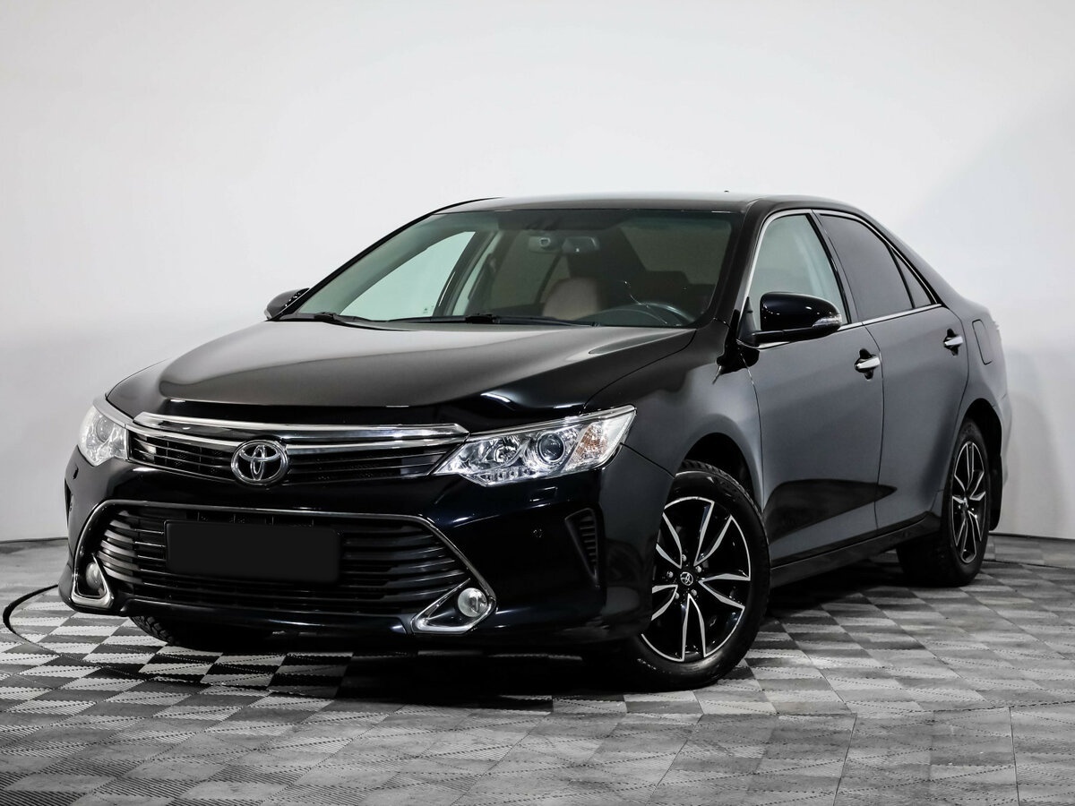 Toyota Camry 2016 года с пробегом. Посмотреть фото
