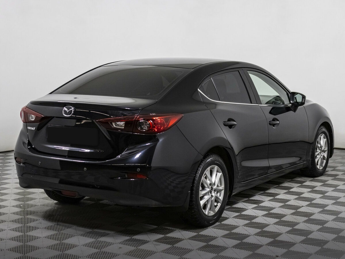 Mazda 3 2015 года с пробегом. Фото: #3
