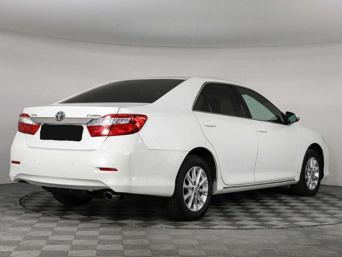 Toyota Camry 2014 года с пробегом. Фото: #4