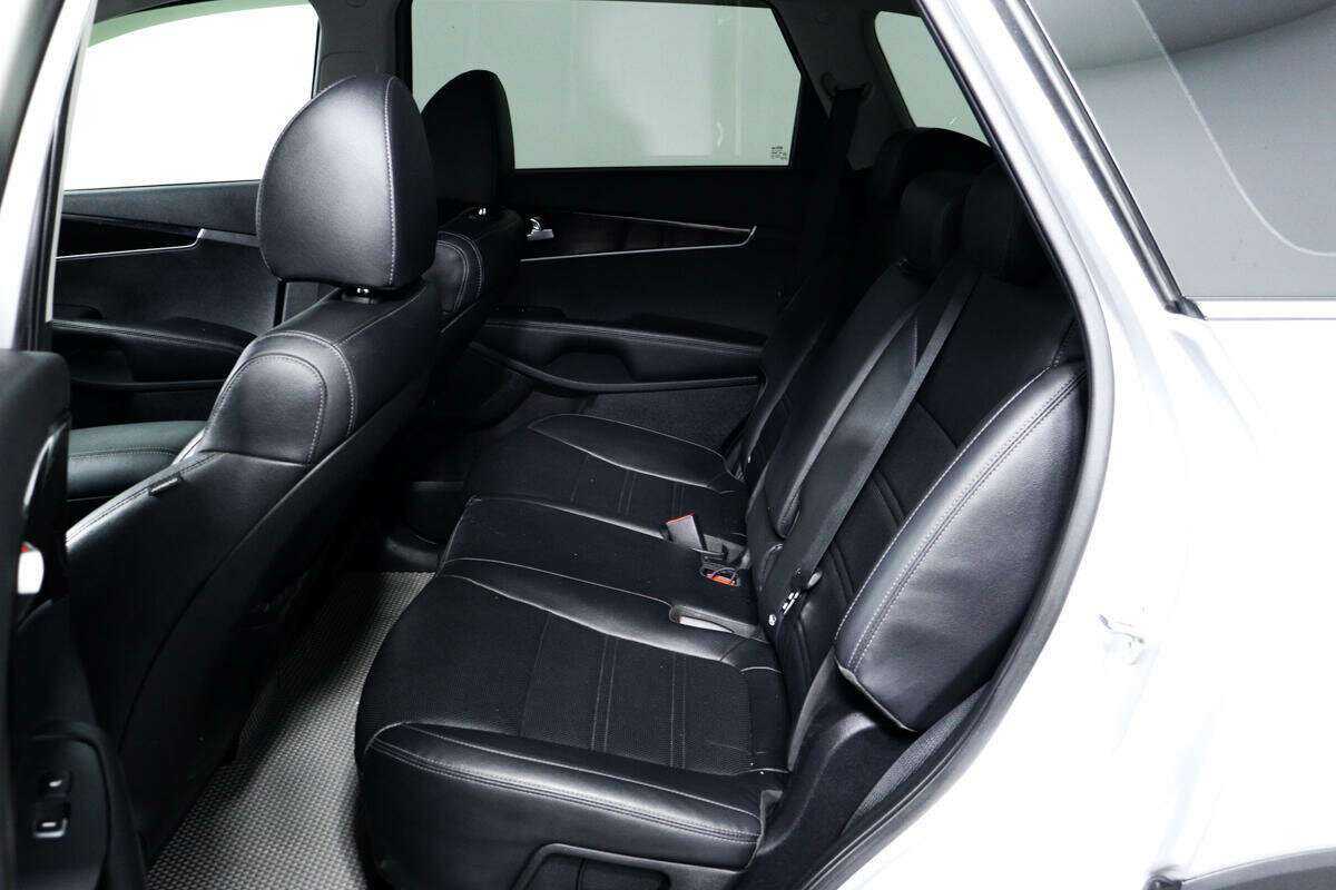 Kia Sorento 2018 года с пробегом. Фото: #11