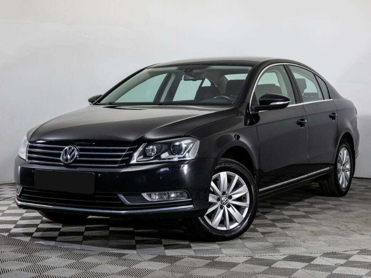 Volkswagen Passat 2012 года с пробегом. Фото: #0