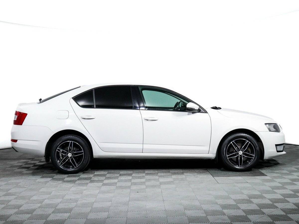 Skoda Octavia 2014 года с пробегом. Фото: #3