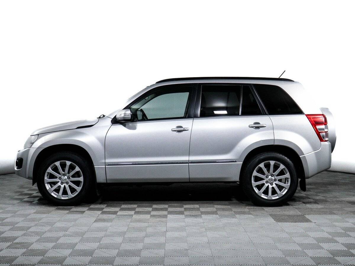 Suzuki Grand Vitara 2013 года с пробегом. Фото: #4
