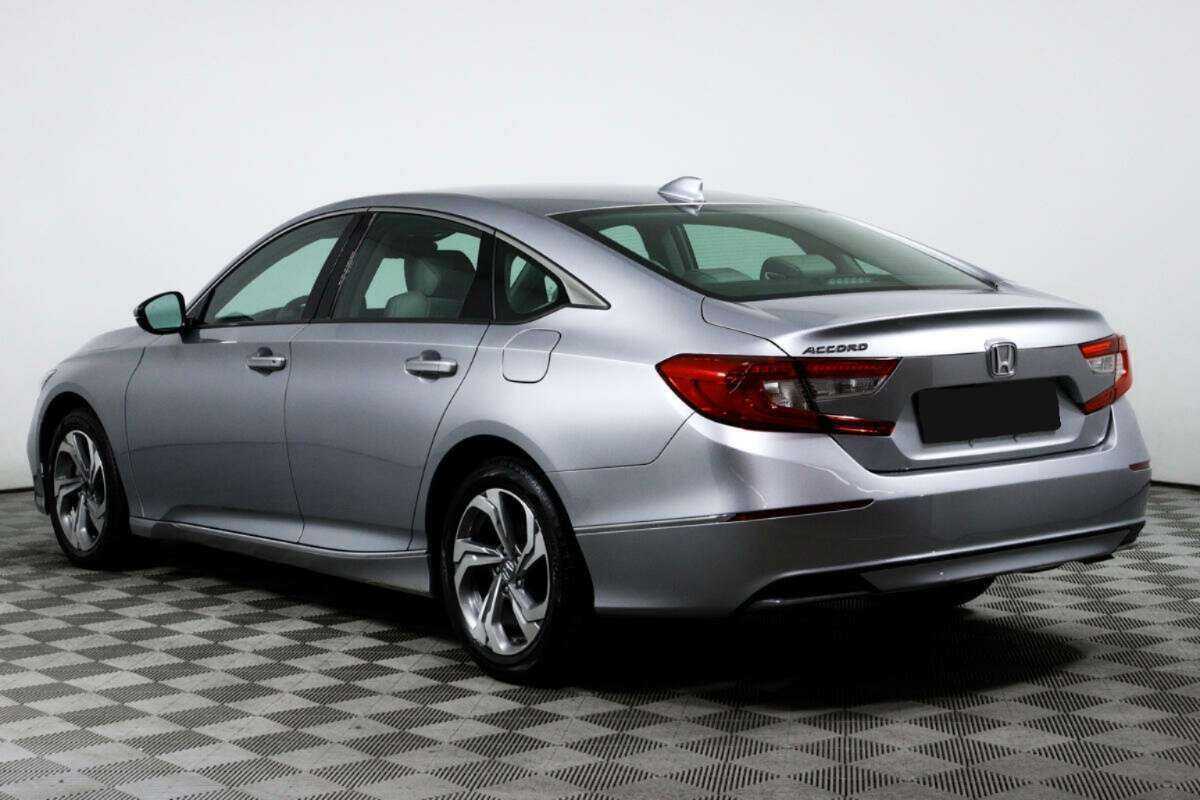 Honda Accord 2018 года с пробегом. Фото: #6