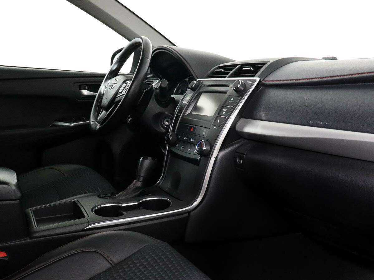 Toyota Camry 2014 года с пробегом. Фото: #5