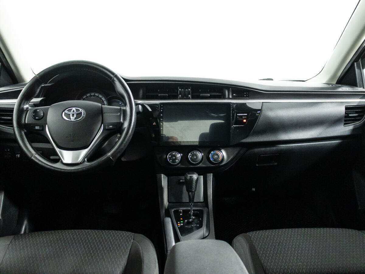 Toyota Corolla 2013 года с пробегом. Фото: #12