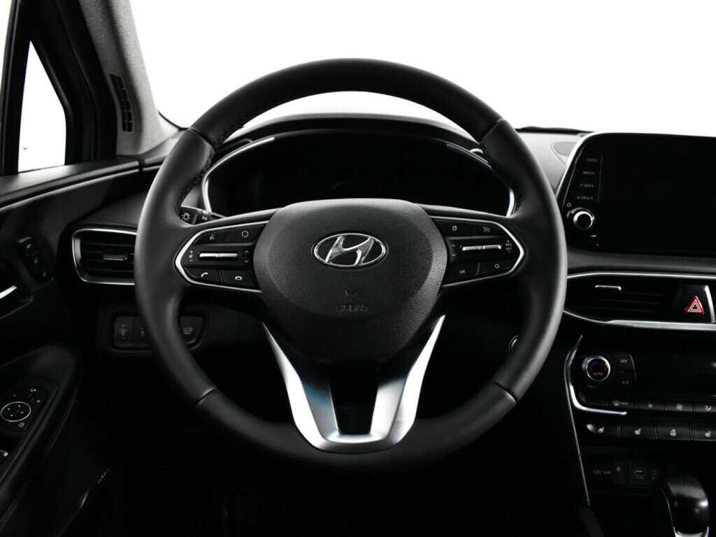 Hyundai Santa Fe 2019 года с пробегом. Фото: #12