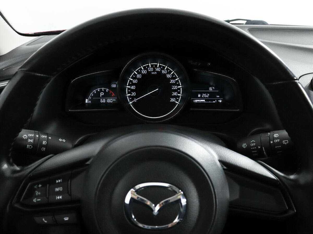 Mazda 3 2016 года с пробегом. Фото: #17