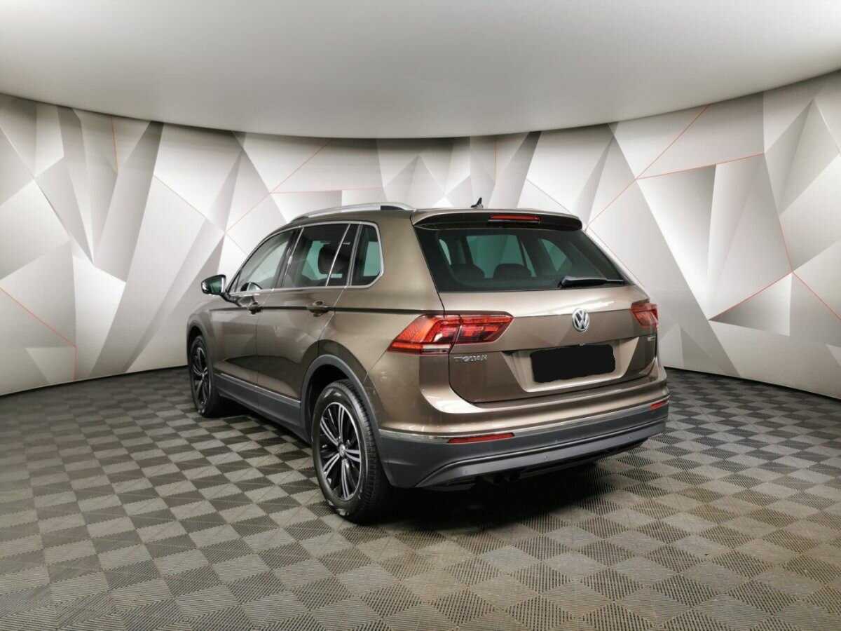 Volkswagen Tiguan 2018 года с пробегом. Фото: #3