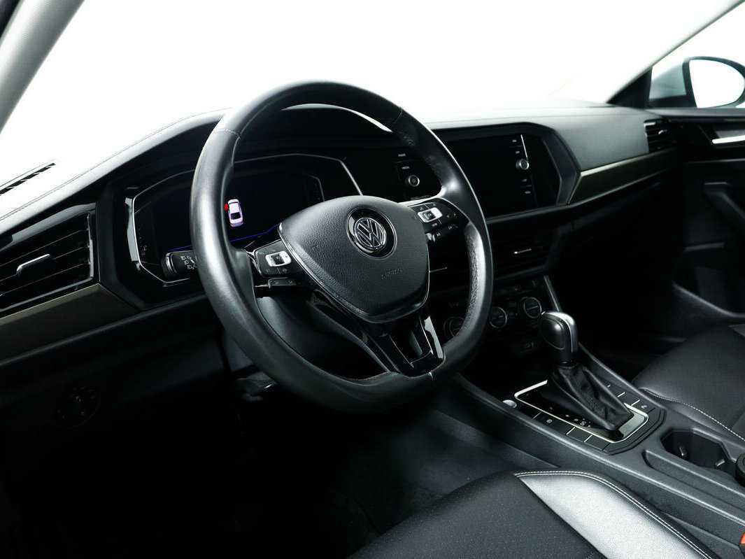 Volkswagen Jetta 2020 года с пробегом. Фото: #12