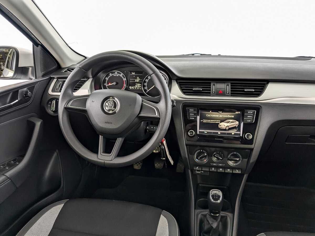Skoda Rapid 2019 года с пробегом. Фото: #20